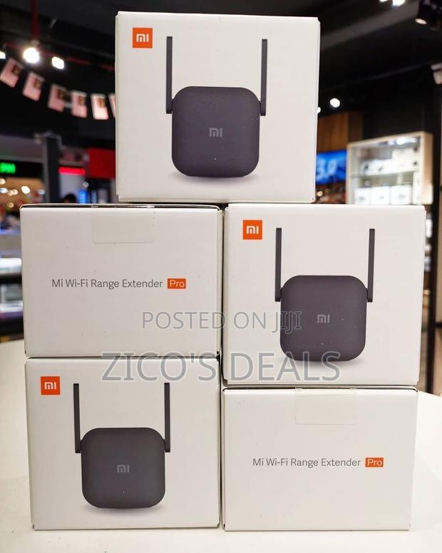 Xiaomi R03 Wifi Pro Wifi Extender Repeater 300mbps (No Lan Port) · Photo 1
