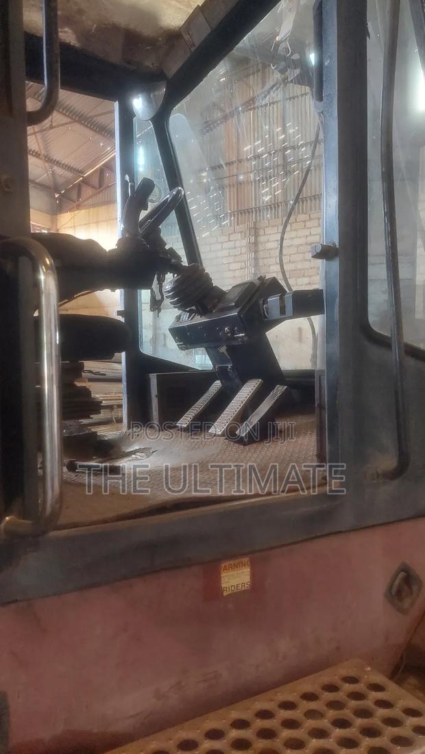 Taylor 15tons Forklift · Photo 5