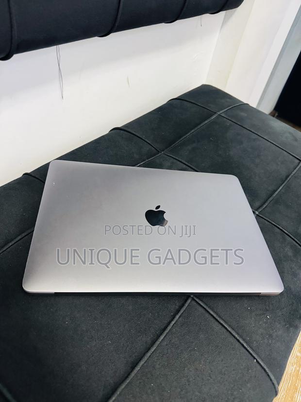 Laptop Apple MacBook Pro 2020 16GB Intel Core i5 SSD 512GB · Photo 4