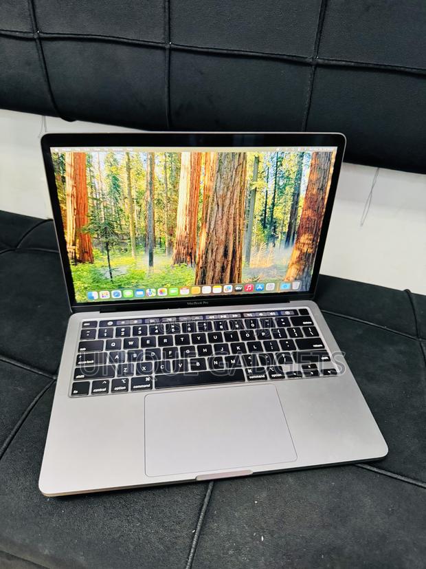 Laptop Apple MacBook Pro 2020 16GB Intel Core i5 SSD 512GB · Photo 1