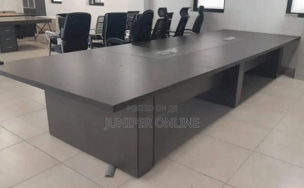 Conference Table Strup Vinsta · Photo 1