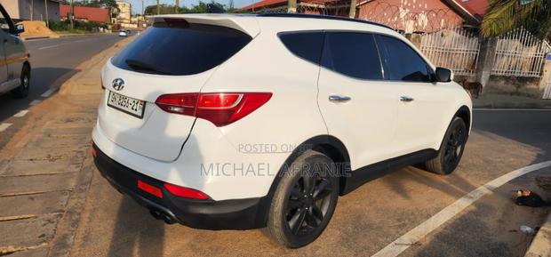 Hyundai Santa Fe Sport 2.0T 2013 White · Photo 5