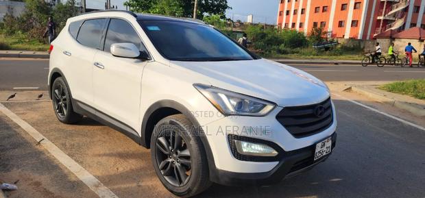 Hyundai Santa Fe Sport 2.0T 2013 White · Photo 2