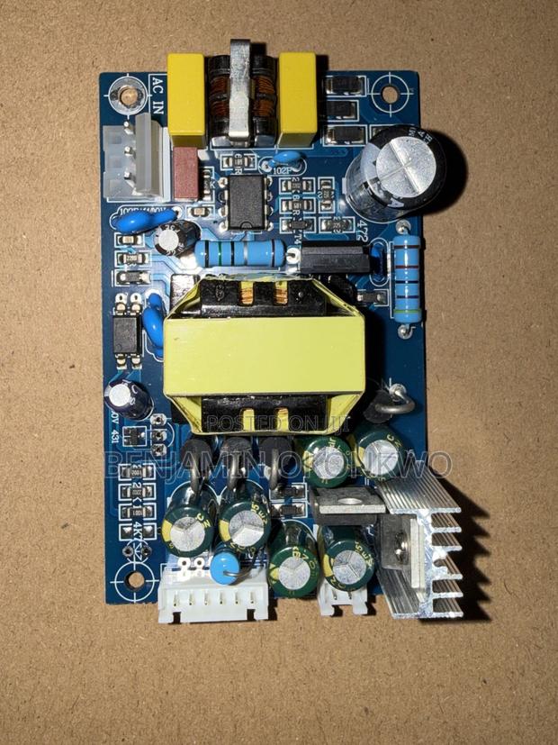 Power Supply for Power Mixer · Photo 1