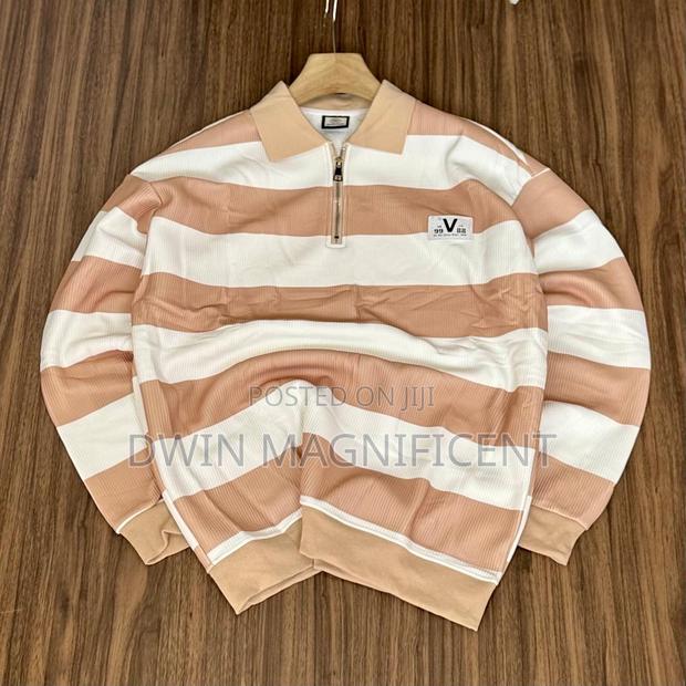 Striped Sweat Shirt · Photo 7