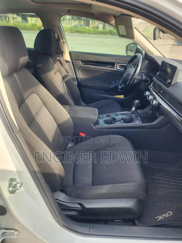 Honda Civic EX 2022 White · Photo 7