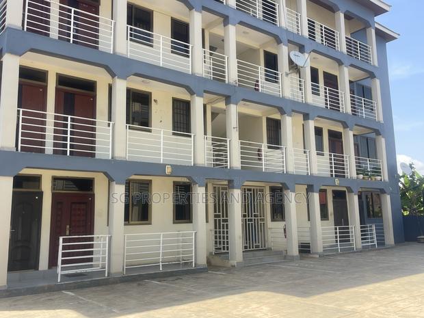3bdrm Apartment in Coastal, Accra Metropolitan for rent · Photo 3