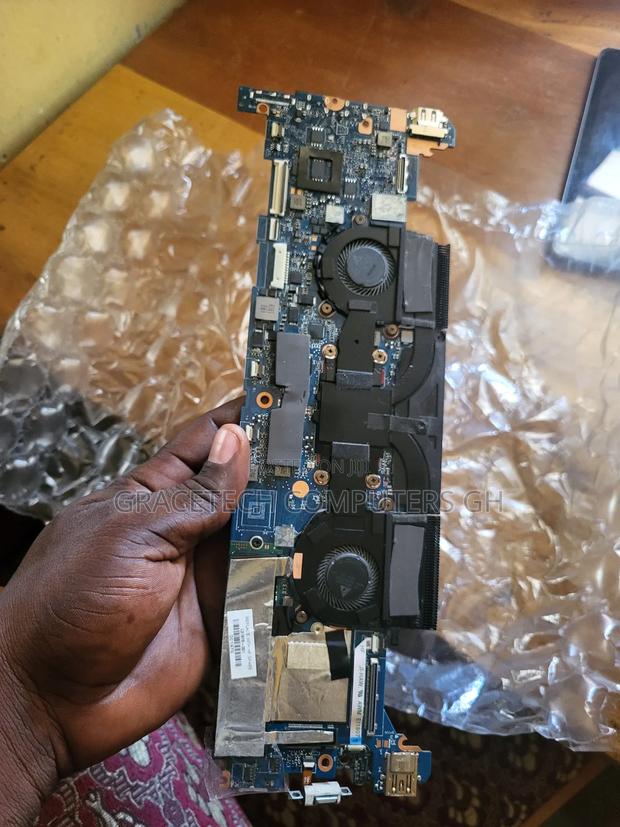 Hp Elitebook X360 1030 G3 I5 Motherboard · Photo 1