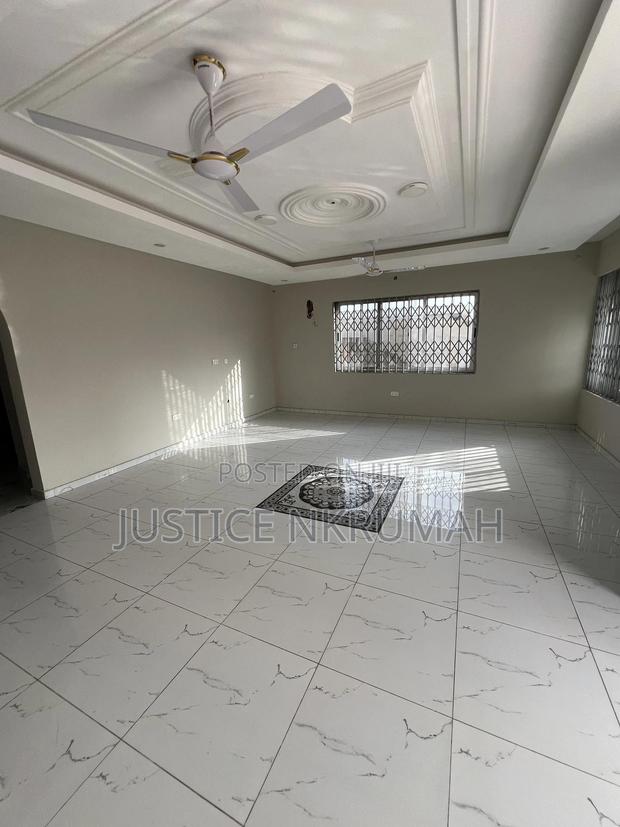 6bdrm Apartment in Mr Justice Estate, Old Barrier for rent · Photo 4