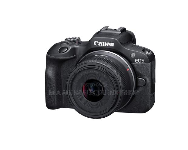 Canon Eos R100 With 18-55 Mm Lens · Photo 2