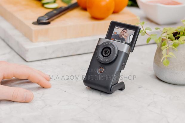 Canon Powershot V10 Compact Vlogging Camera, · Photo 1