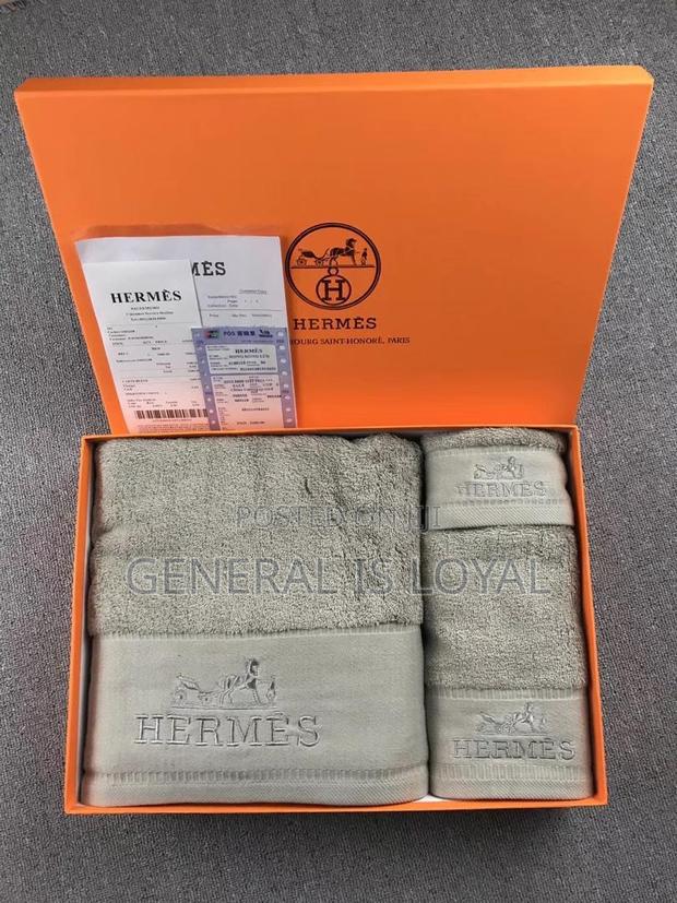 Cotton Towel 3in1 In A Box · Photo 1