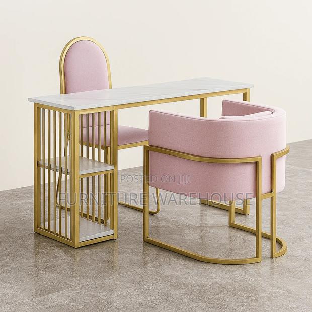 Nail Salon Furniture Set · Photo 1