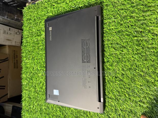 Laptop Lenovo ThinkPad X1 Carbon Gen11 16GB Intel Core I7 SSD 1T · Photo 1