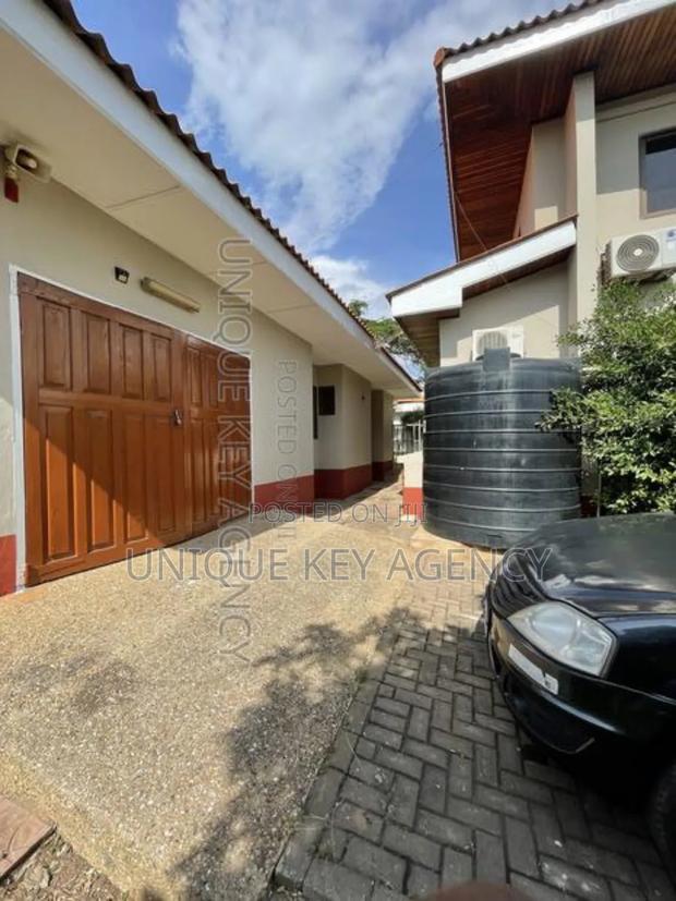 Furnished 4bdrm House in Unique Key Agency, Regimanuel Gray Estates · Photo 4