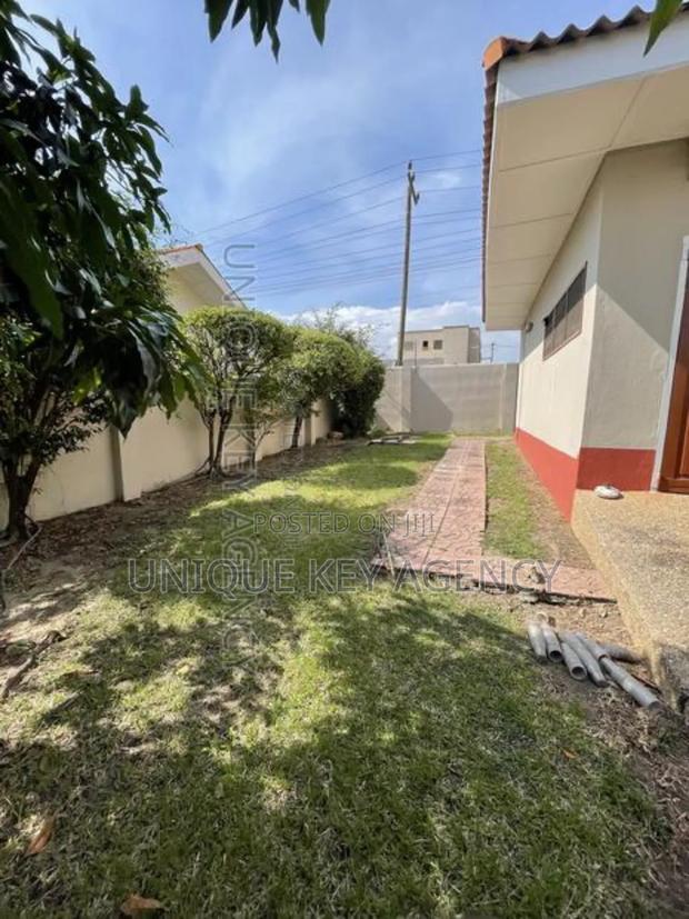 Furnished 4bdrm House in Unique Key Agency, Regimanuel Gray Estates · Photo 5