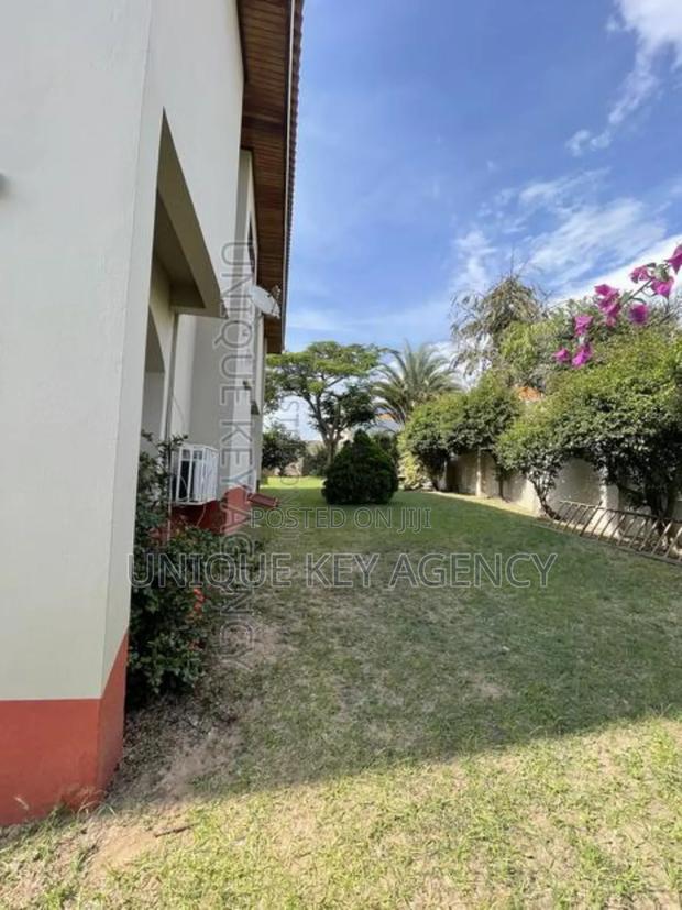 Furnished 4bdrm House in Unique Key Agency, Regimanuel Gray Estates · Photo 1