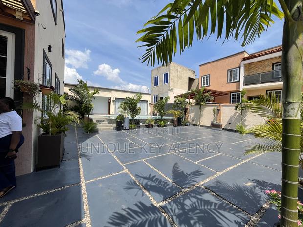 Furnished 4bdrm House in Unique Key Agency, Airport Residential Area · Photo 3