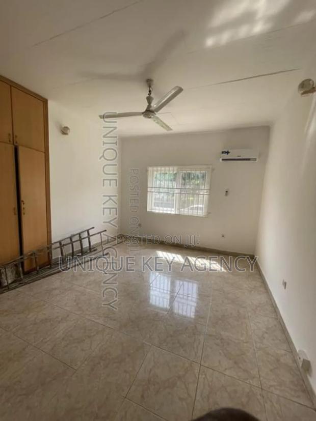4bdrm House in Unique Key Agency, Regimanuel Gray Estates for rent · Photo 5