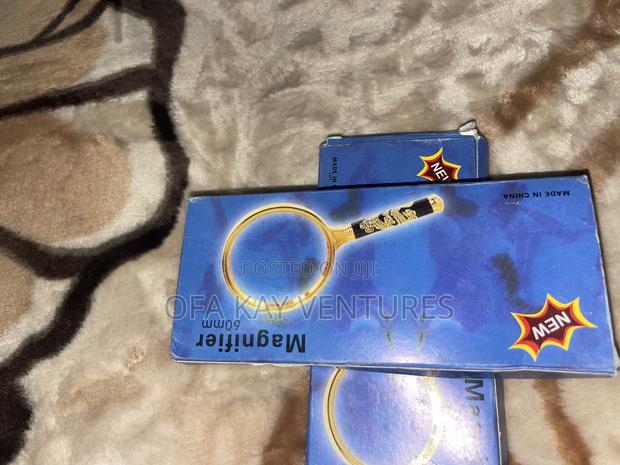 Magnifying Glasses For Old And Young · Photo 4