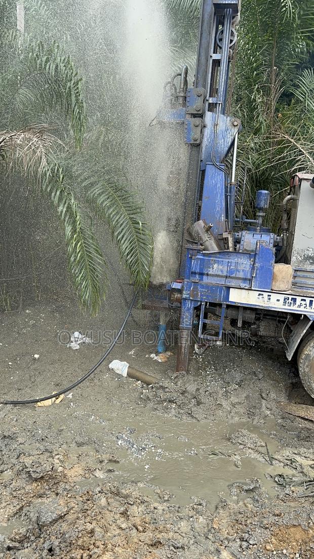Quality Boreholes For Every Purpose · Photo 3