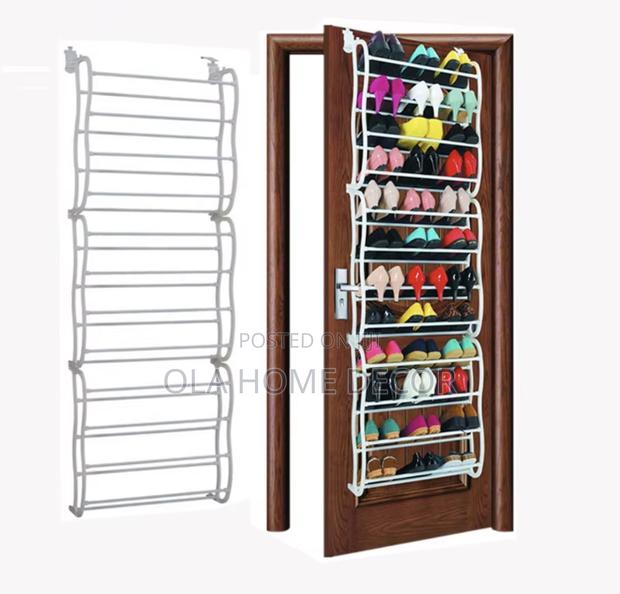 Shoe Rack /Over the Door · Photo 1