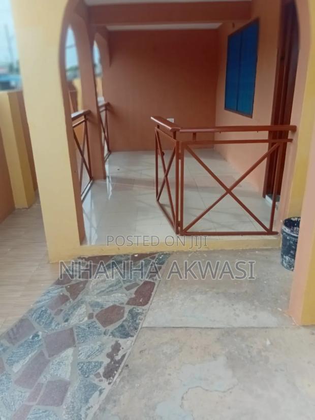 3bdrm House in Community 20, Tema Metropolitan for rent · Photo 1