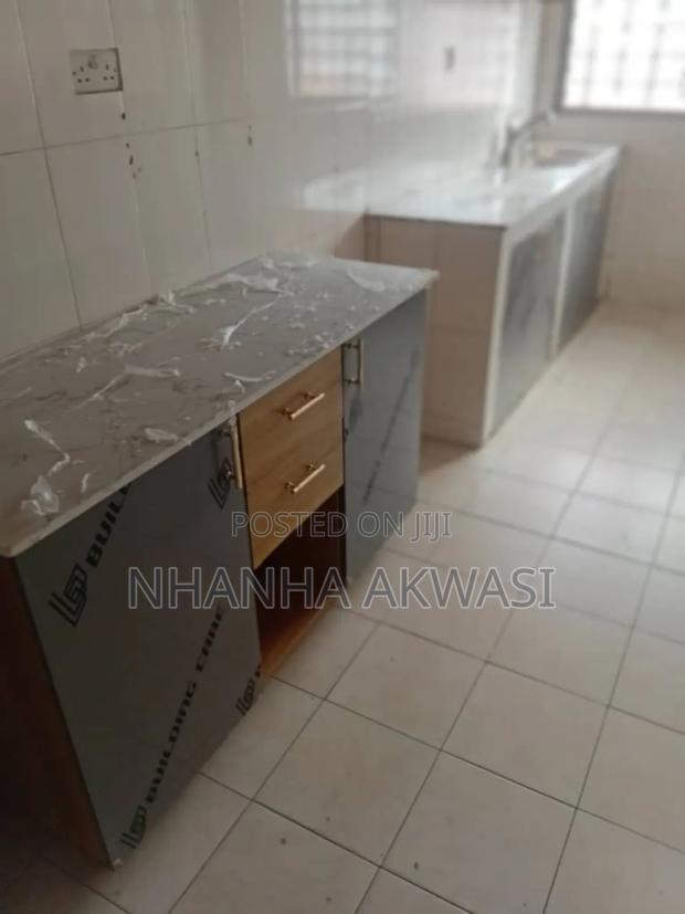 3bdrm House in Community 20, Tema Metropolitan for rent · Photo 5