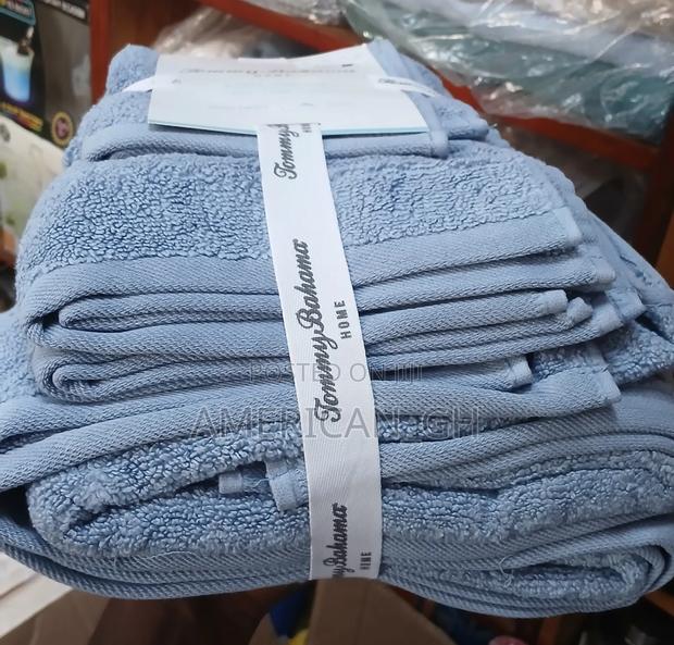 6 Pieces 100% Cotton Towel Set · Photo 1