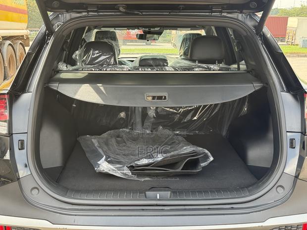 Kia Sportage X-Pro 2024 Black · Photo 5