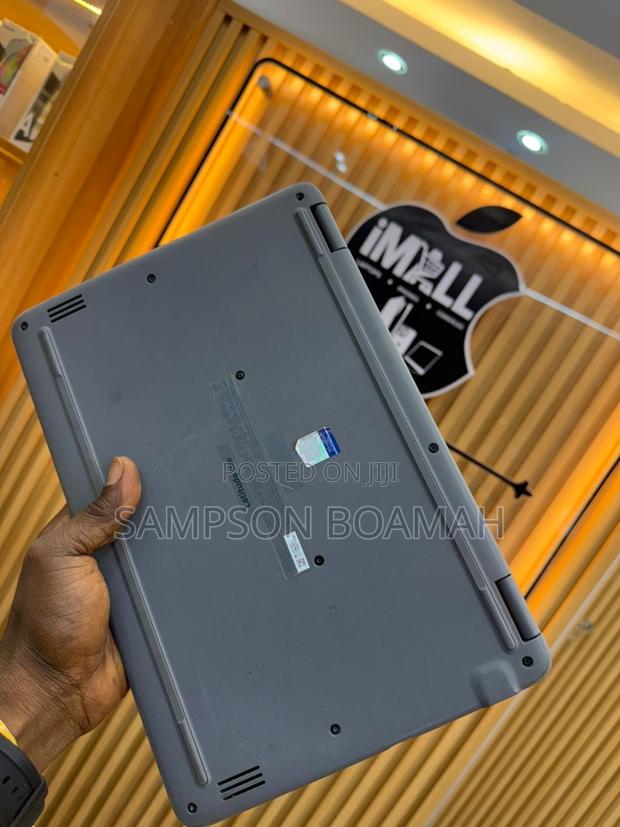 New Laptop Dell Latitude 3120 8GB Intel SSD 256GB · Photo 6