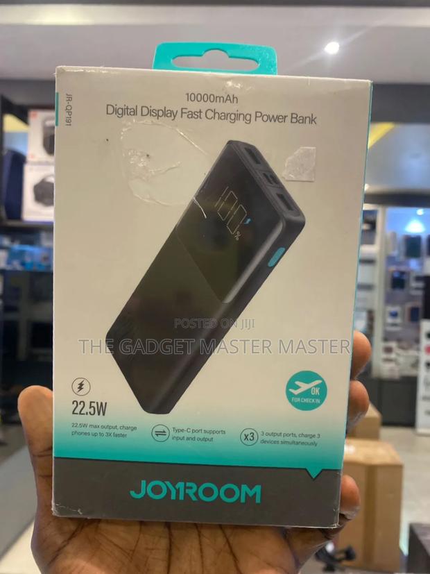 Joyroom 10000mah Fast Charging Power Bank · Photo 1