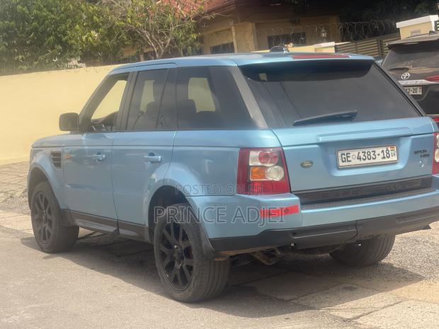 Land Rover Range Rover Sport HSE 4x4 (4.4L 8cyl 6A) 2007 Blue · Photo 6
