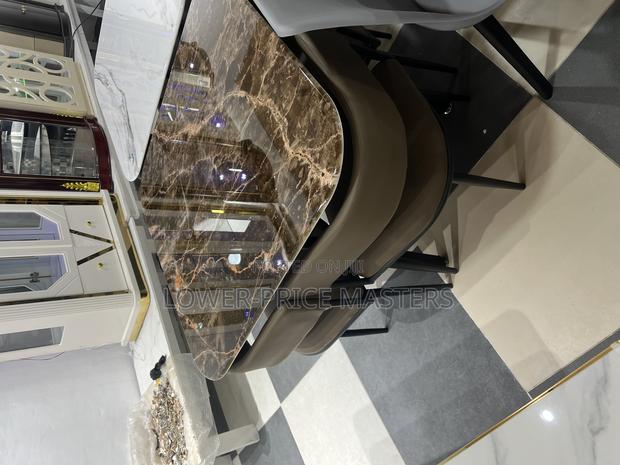 4 Seater Marble Dining Set · Photo 2