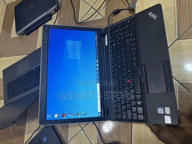 Laptop Lenovo ThinkPad Edge E520 8GB Intel Core I5 SSD 128GB · Photo 3
