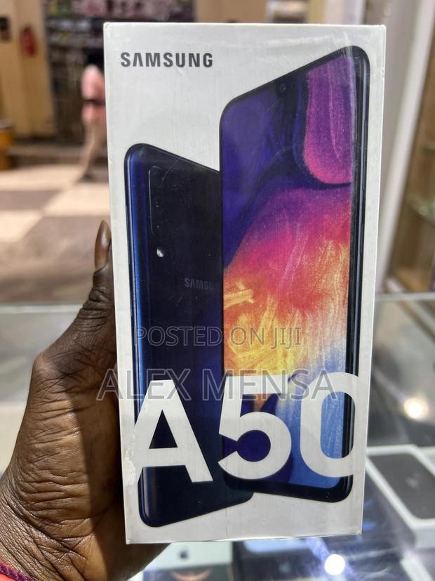 New Samsung Galaxy A50 128 GB Black · Photo 1
