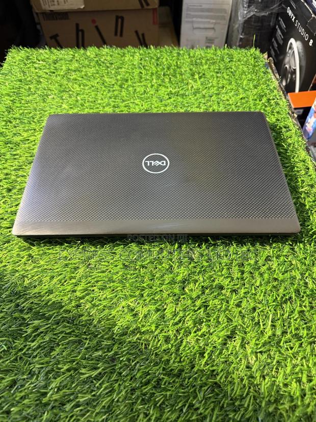 Laptop Dell Latitude 7430 32GB Intel Core I7 SSHD (Hybrid) 512GB · Photo 6