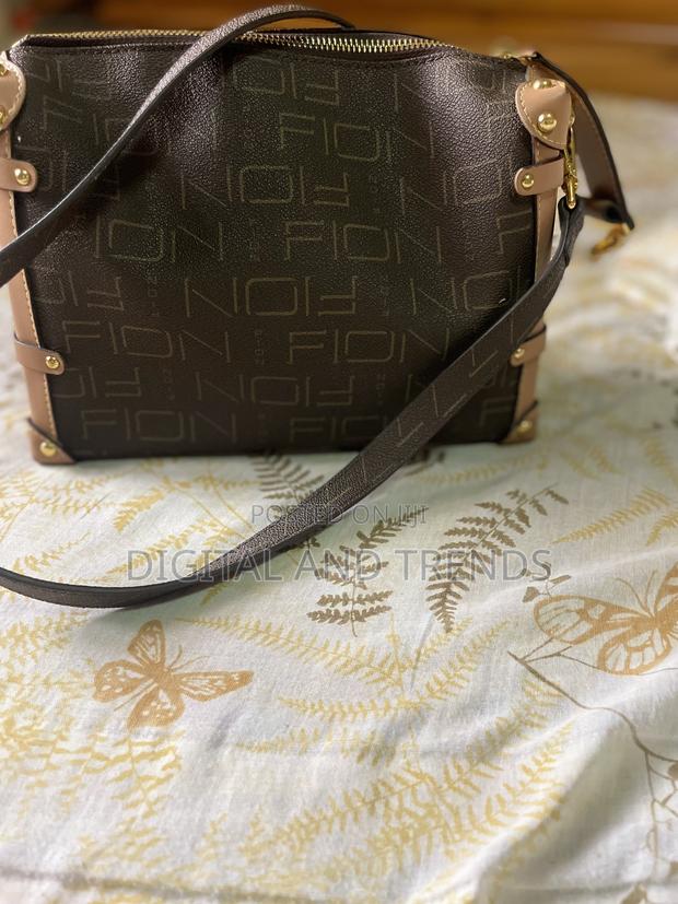 Fion Crossbody Bag for Women · Photo 2
