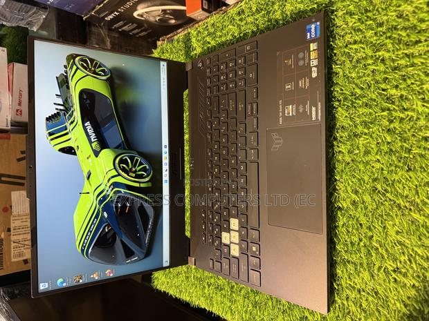Laptop Asus TUF Dash F15 32GB Intel Core I7 SSD 1T · Photo 5