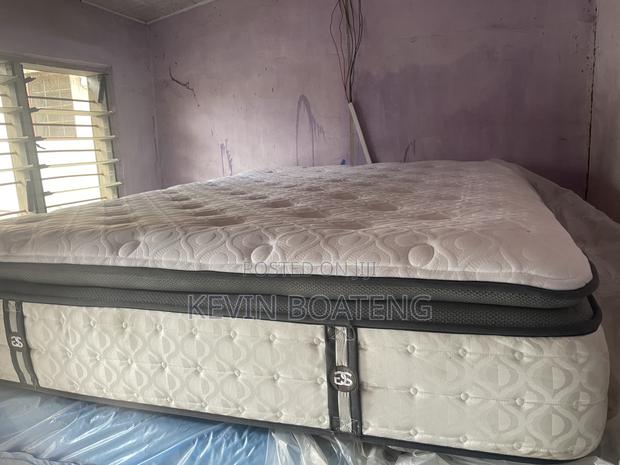 Gs Stearns Foster Mattress(Queen) 60/80 15inches · Photo 6