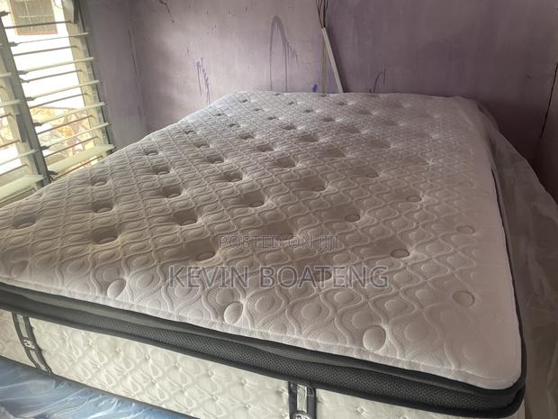 Gs Stearns Foster Mattress(Queen) 60/80 15inches · Photo 8