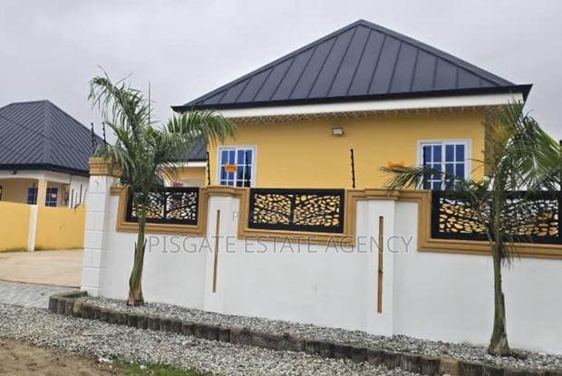 3bdrm House in Manhean for sale · Photo 2
