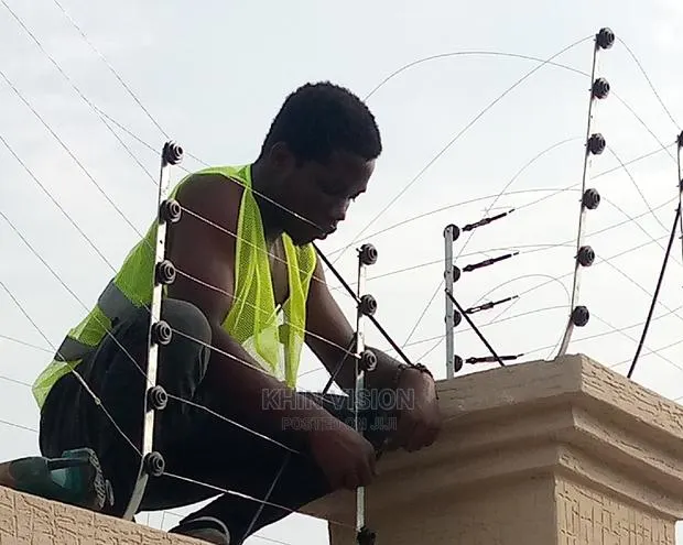 Electric Fence Installations. Work Commerce Before Payment · Photo 1