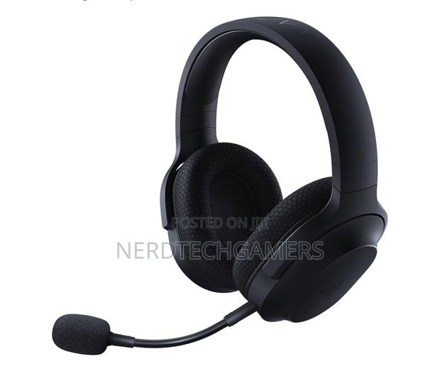 Razer Barracuda X Wireless Gaming Mobile Headset · Photo 2