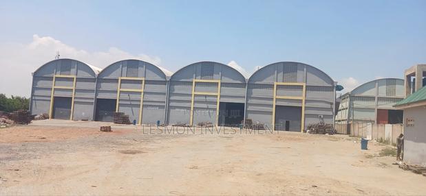 Warehouse for Rent at Tema Industrial Area · Photo 3
