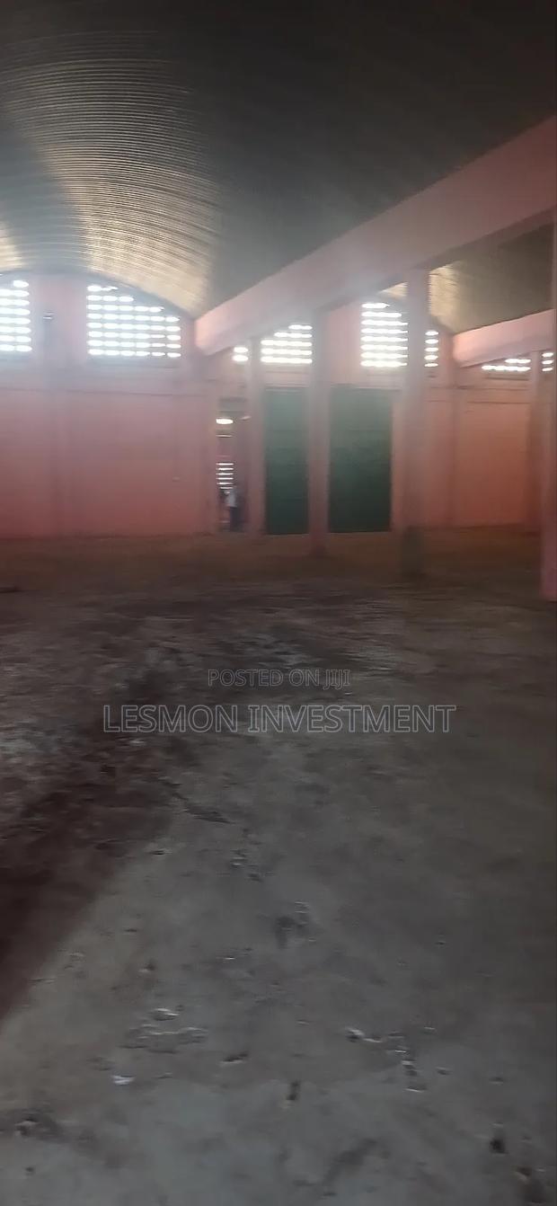 Warehouse for Rent at Tema Industrial Area · Photo 6