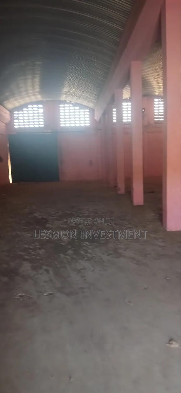 Warehouse for Rent at Tema Industrial Area · Photo 7