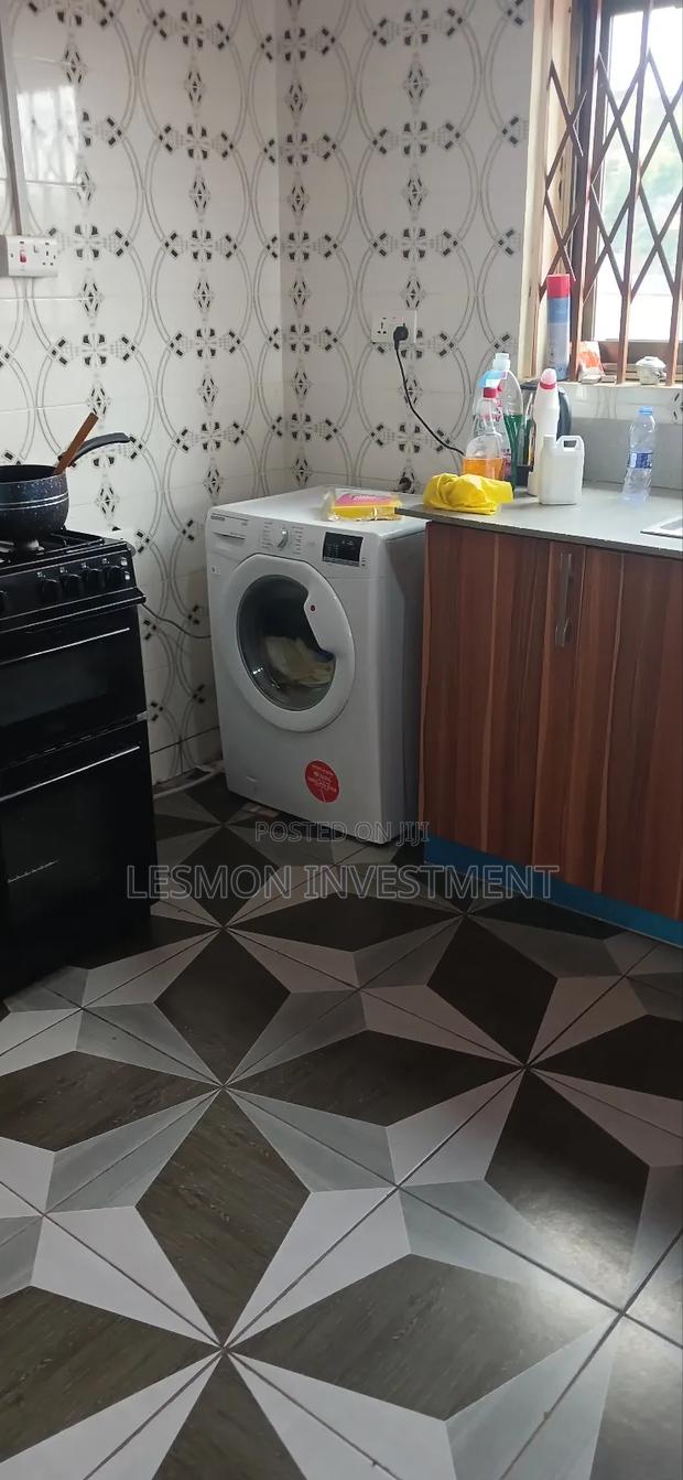 Furnished 3bdrm House in Amasaman for sale · Photo 5
