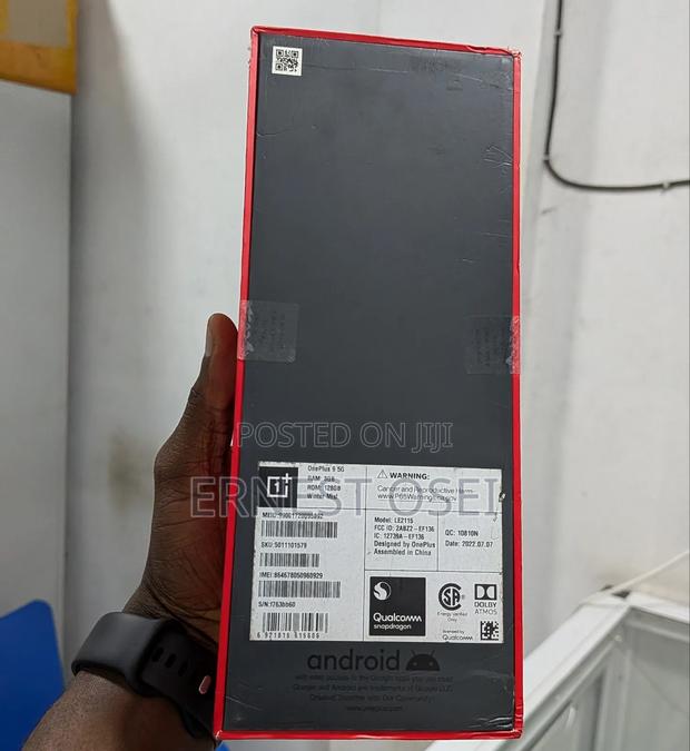 New OnePlus 9 128 GB · Photo 2
