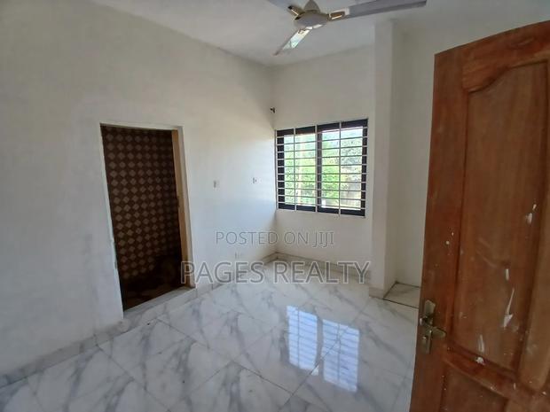 2bdrm Office Space in Adenta Sakora for Rent · Photo 7